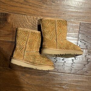 UGG Kids Boots in Tan and rainbow embroidered